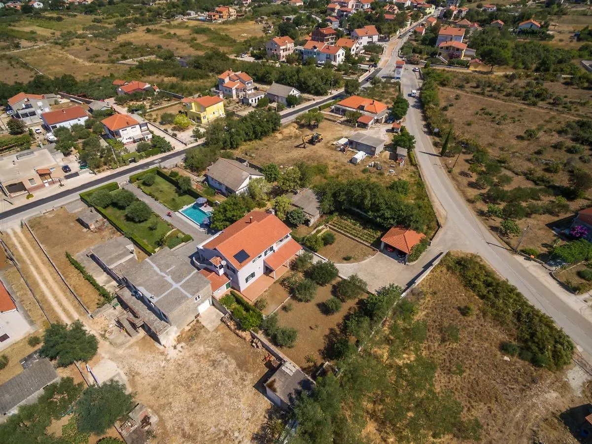 Prázdninový dům Sunset Garden Apartment With Private Pool Vrsi